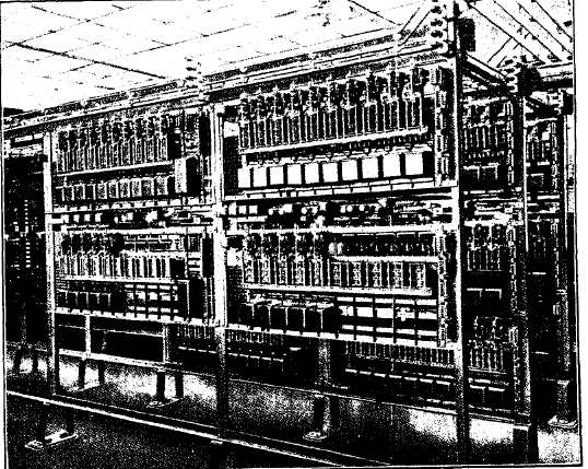 Рис. 11. Автоматическая телефонная станция, оборудованная искателями Строуджера (Фирма Сименс и Гальске).